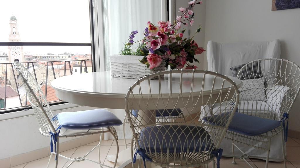 Appartamento Bellavista Con Parking Privato, A Un Passo Dal Teatro Ariston ซานเรโม ภายนอก รูปภาพ