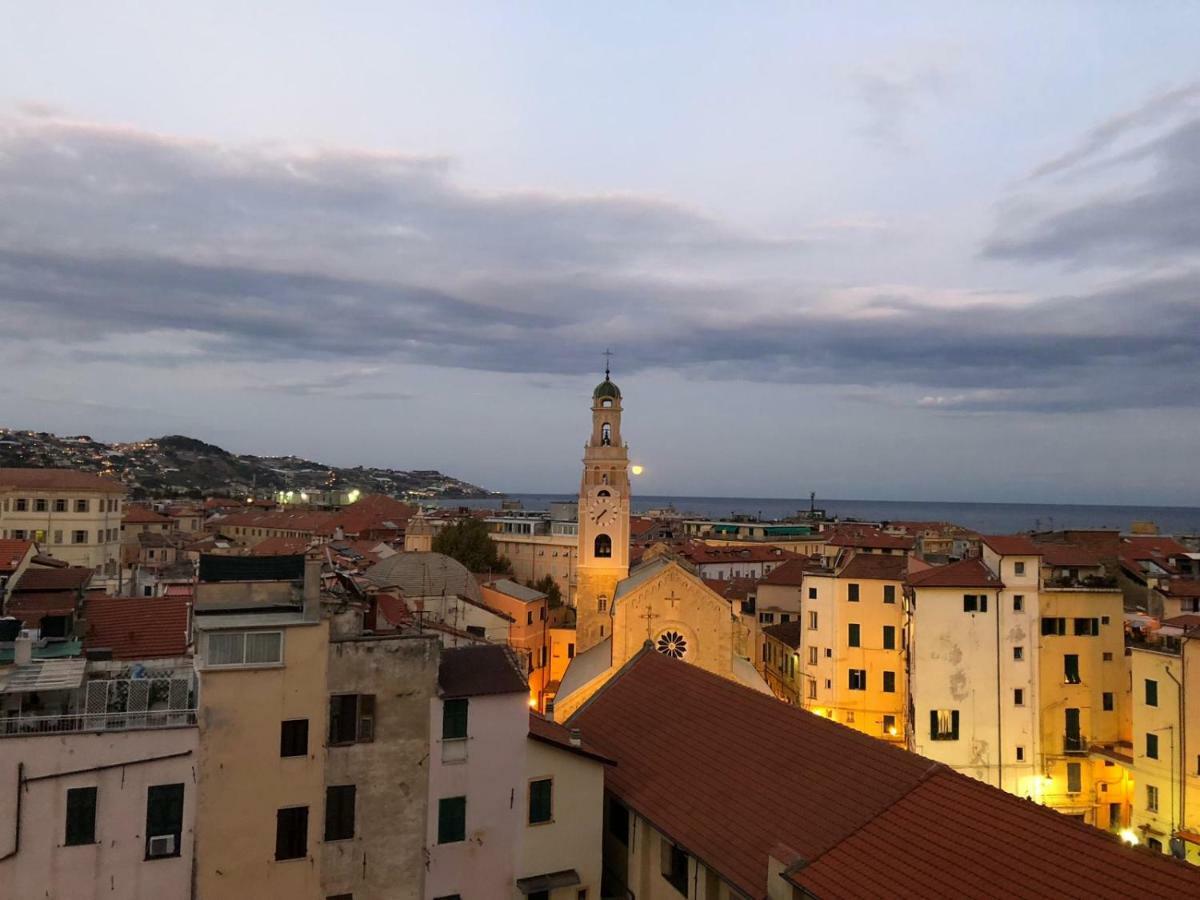 Appartamento Bellavista Con Parking Privato, A Un Passo Dal Teatro Ariston ซานเรโม ภายนอก รูปภาพ